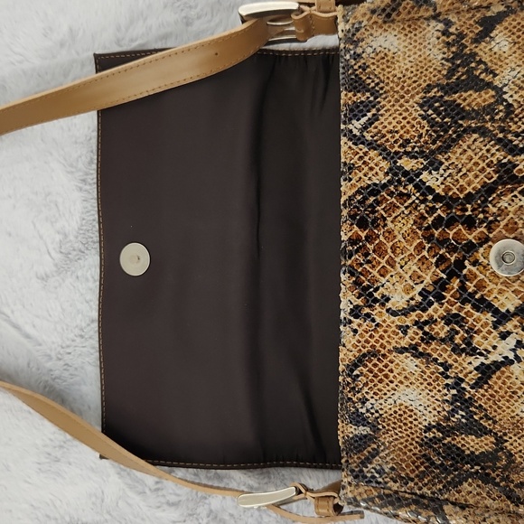 Michael Rome genuine leather snake print purse - Picture 8 of 11